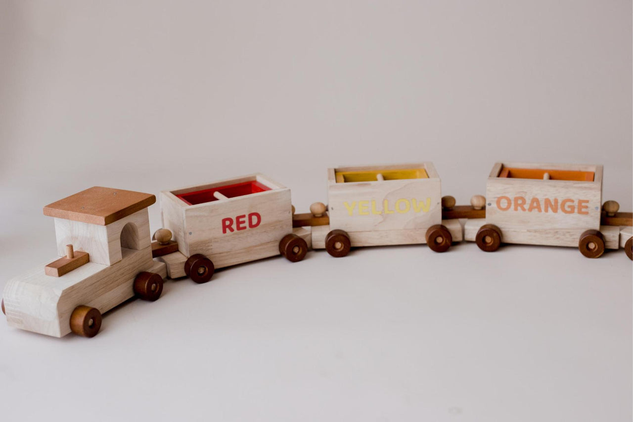 QToys - Wooden Sorting Train