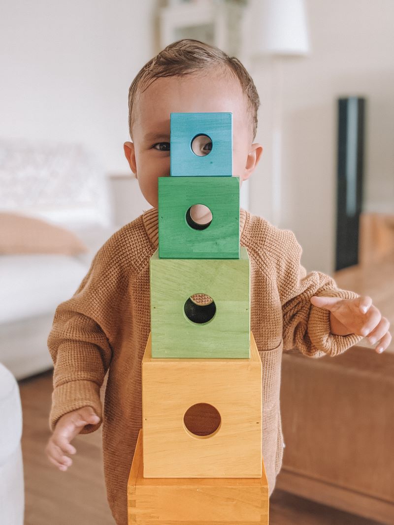 QToys - Rainbow Stacking Boxes