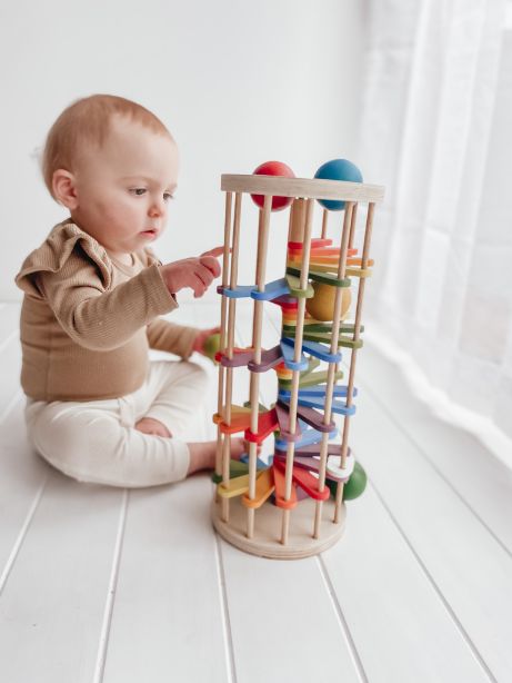 QToys - Pound a Ball Tower