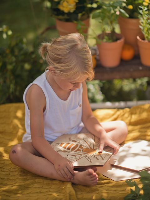 Stuka Puka - Busy Bee Wooden Puzzle